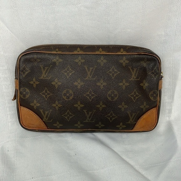Louis Vuitton Monogram Pochette Pouch Clutch Toiletry Bag - Picture 1 of 17